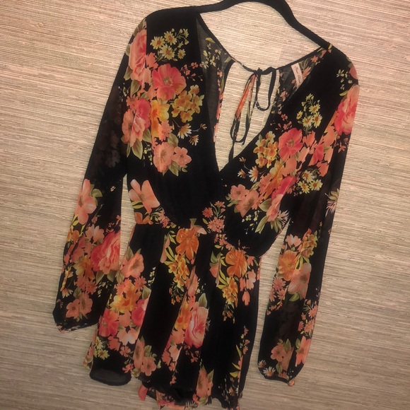 Final Touch Pants - Beautiful “Final Touch” Floral Romper!!